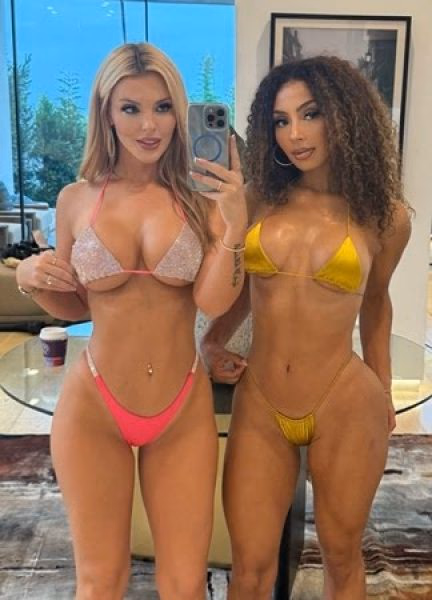 Rayne & Stella, photo 2